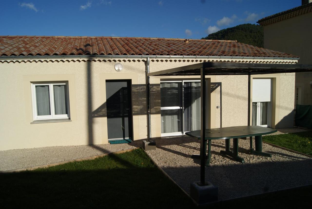 Gite La Dolce Vita Les Ollieres-sur-Eyrieux Luaran gambar